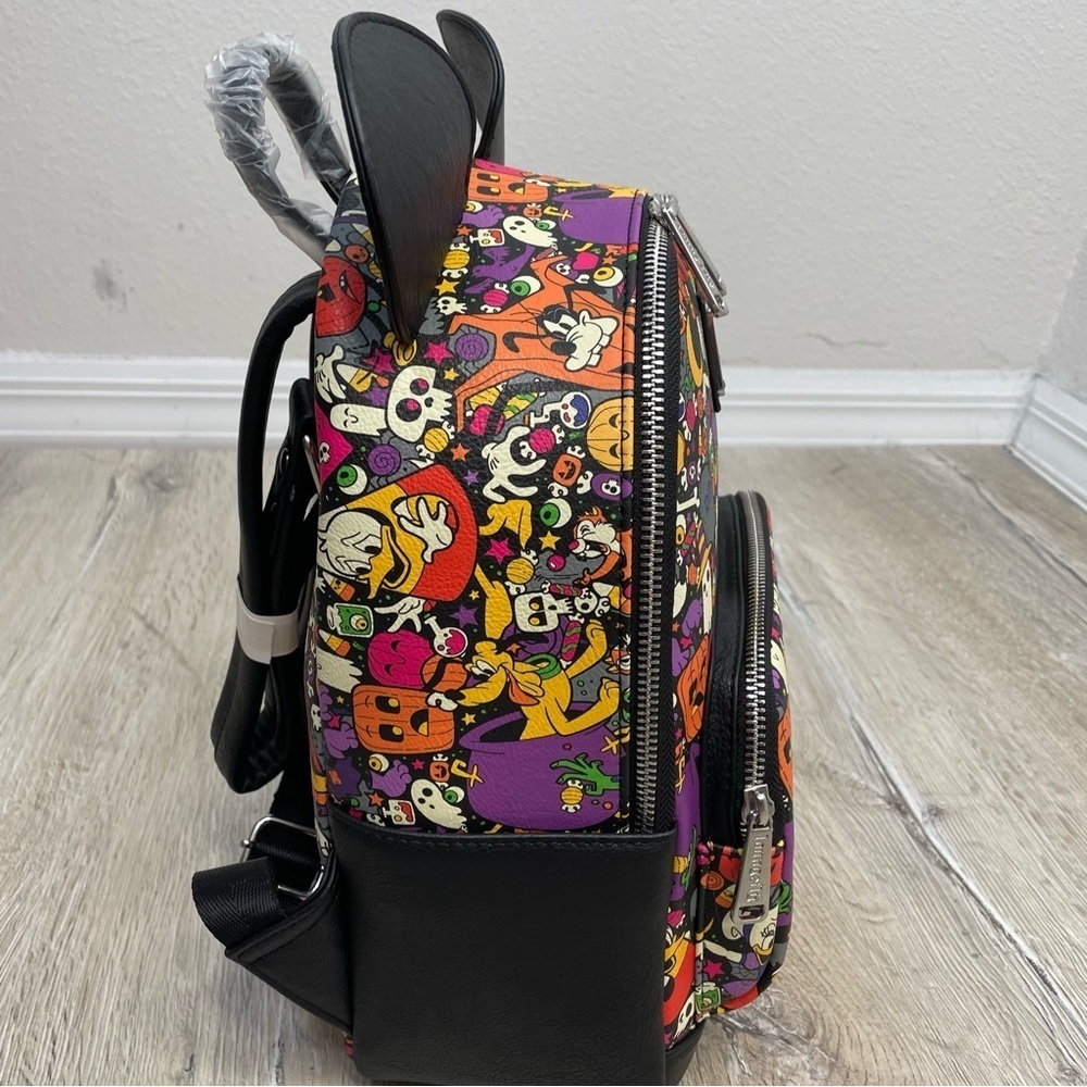 Disney Halloween Loungefly Backpack - Picture 3 of 8